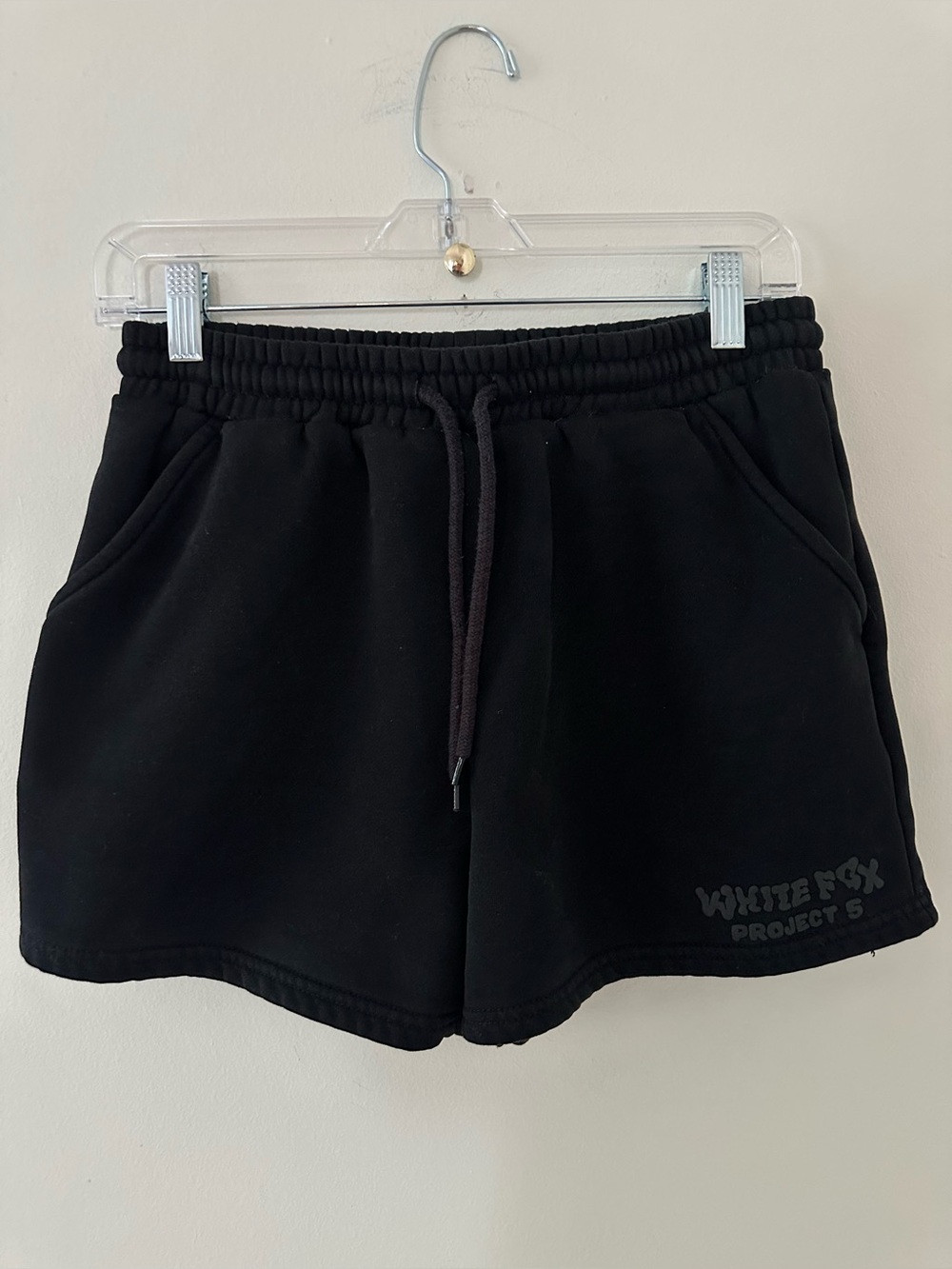 White Fox boutique Project 5 lounge sweat shorts in black size S